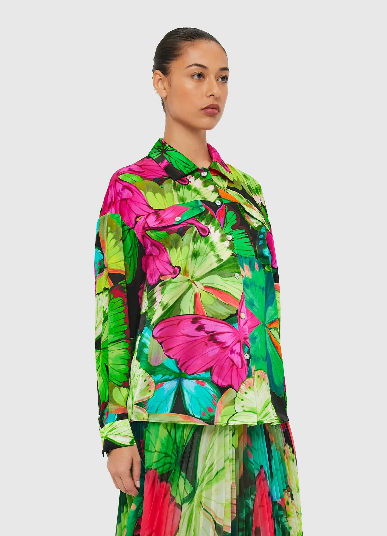 Mariella Blouse - Papillon Print in Green sold by LEO LIN product image thumbnail 3