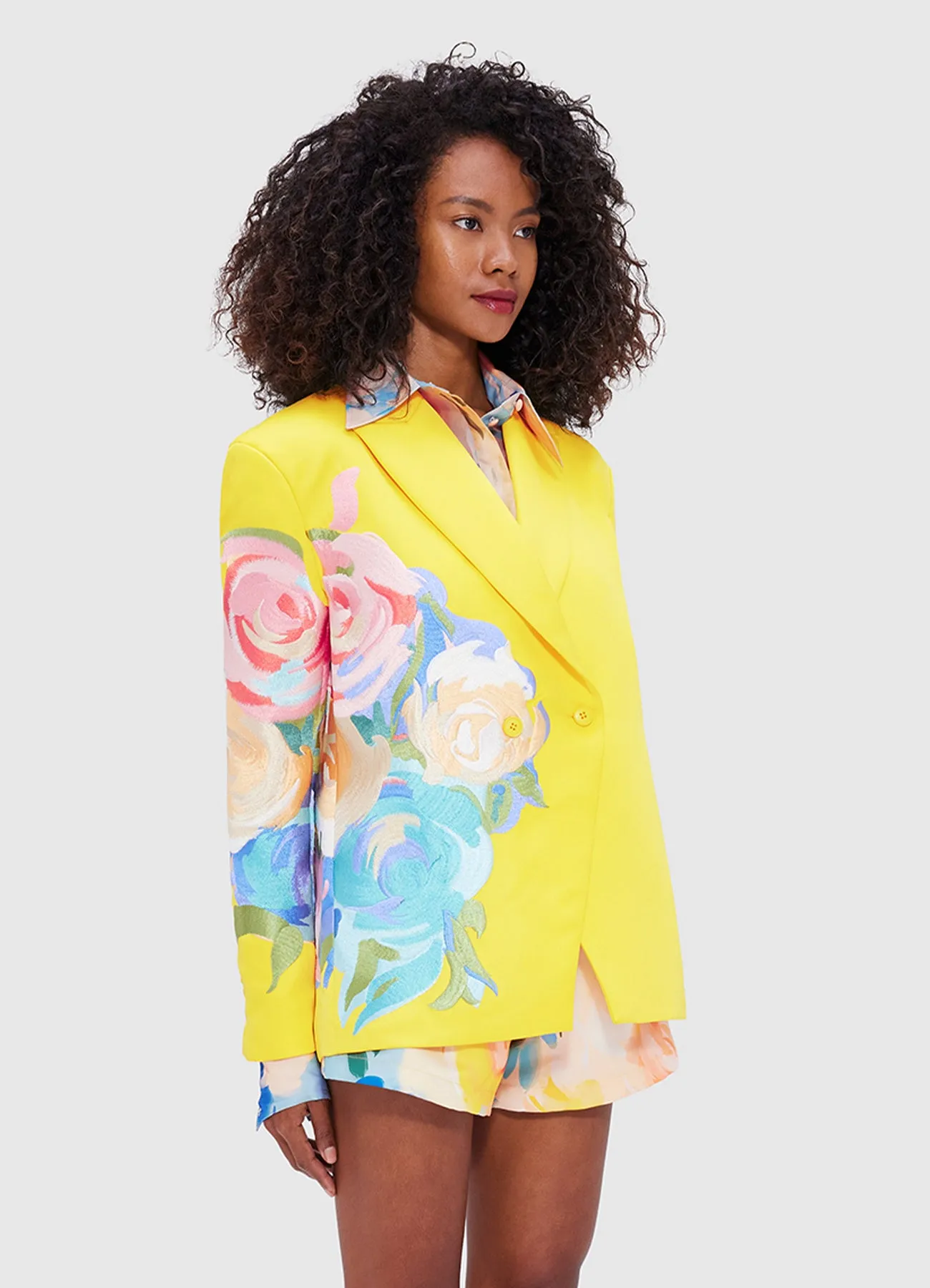 Jocelyn Embroidered Split Blazer - Bouquet Print sold by LEO LIN product image thumbnail 3