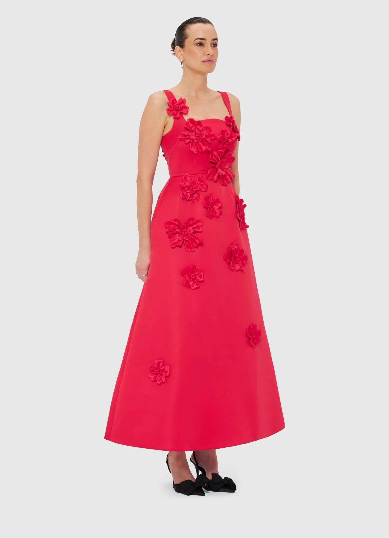 Rianne Floral Appliqué Maxi Dress - Rosa sold by LEO LIN product image thumbnail 3