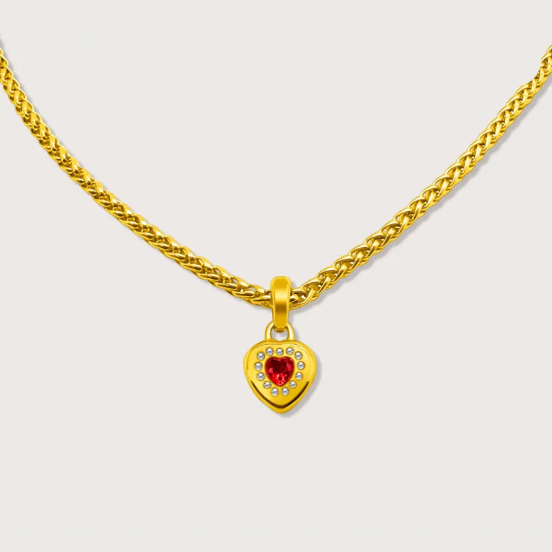 ‍Free Heart Vintage Necklace made by Cadena