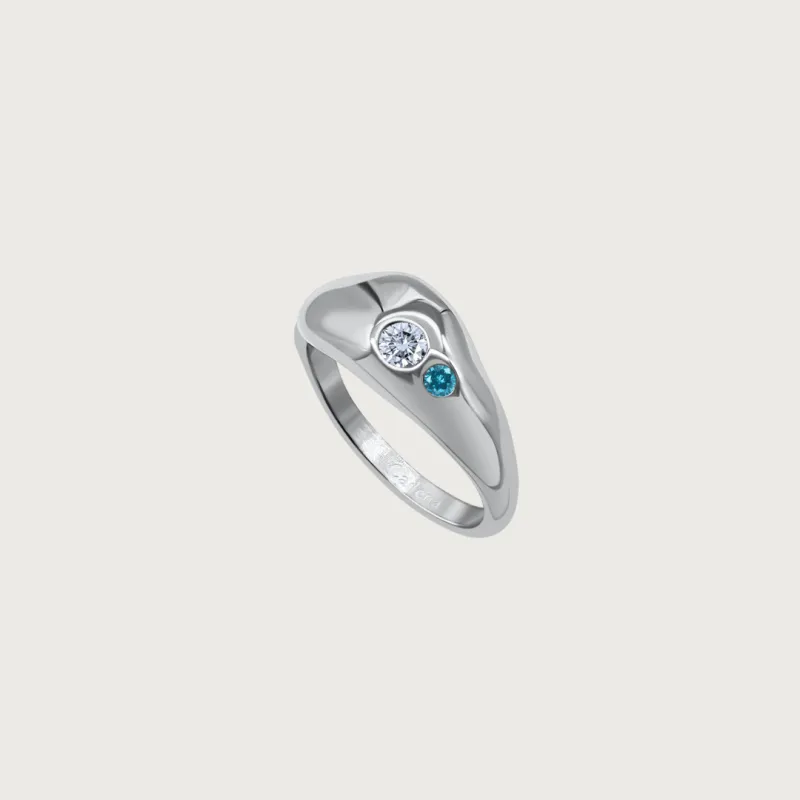 Vienna Ring in Silver sold by Cadena