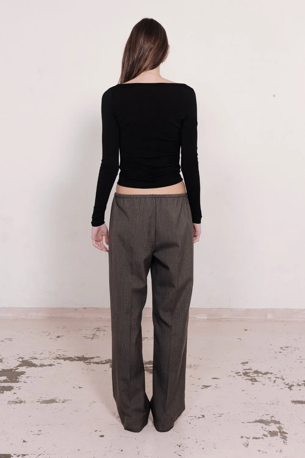 RELAXED DRAWSTRING PANT | CHARCOAL sold by SISTER Studios product image thumbnail 4