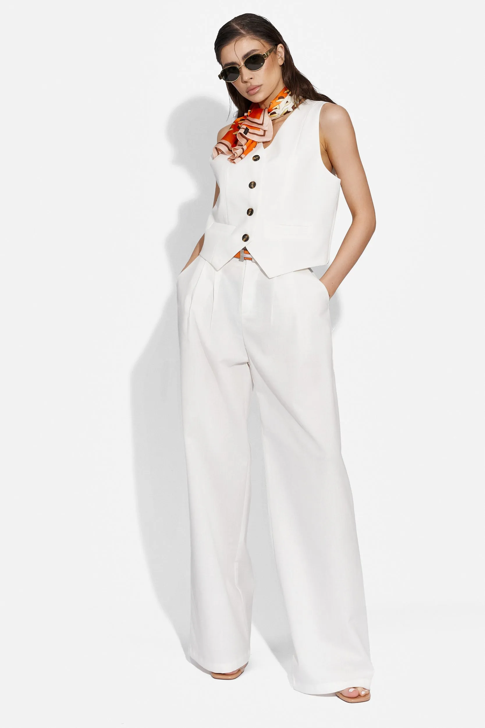 Compleu cu pantaloni dama casual alb Velasy Bogas sold by bogas product image thumbnail 4