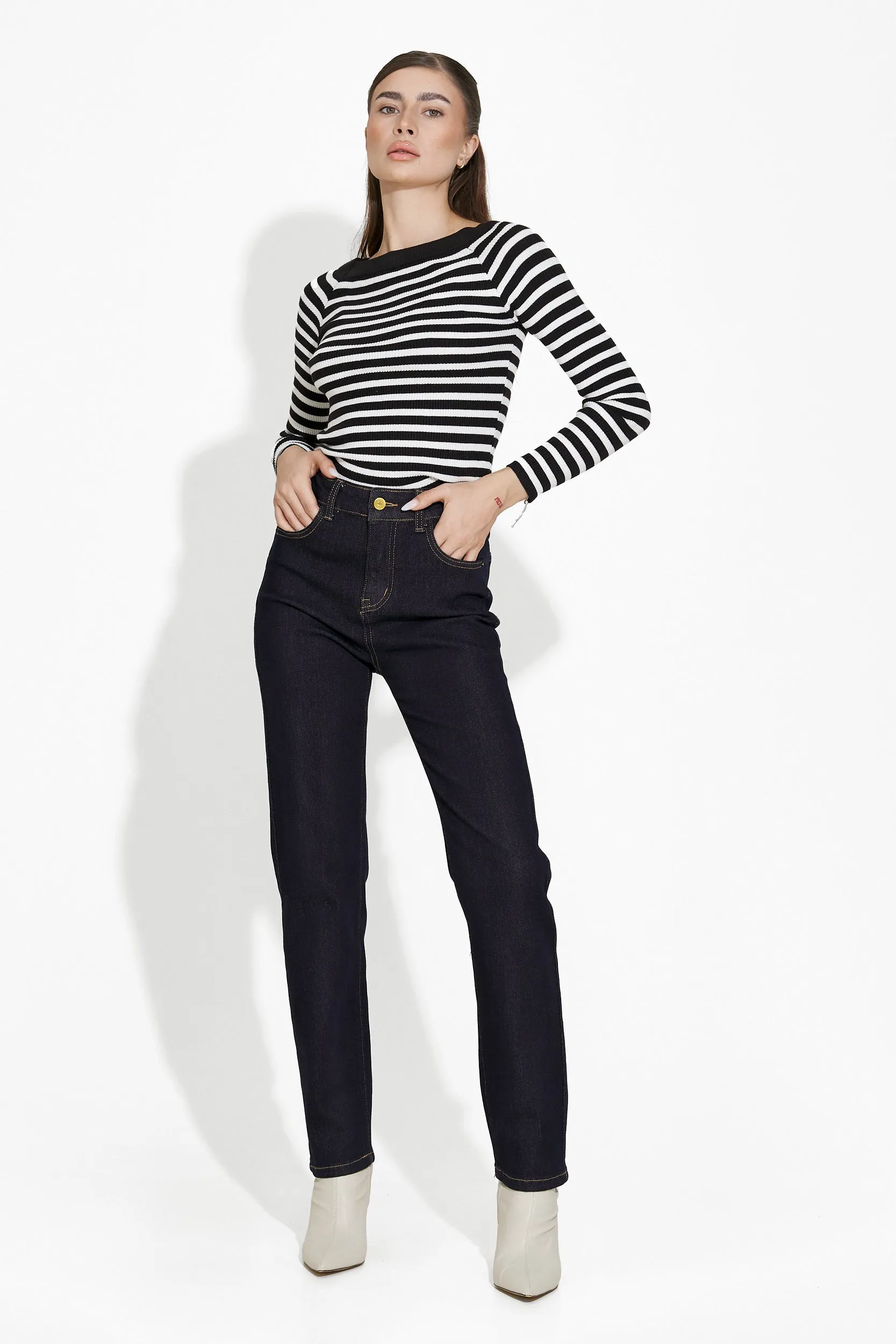 Bluza dama casual neagra Medaria Bogas sold by bogas product image thumbnail 4