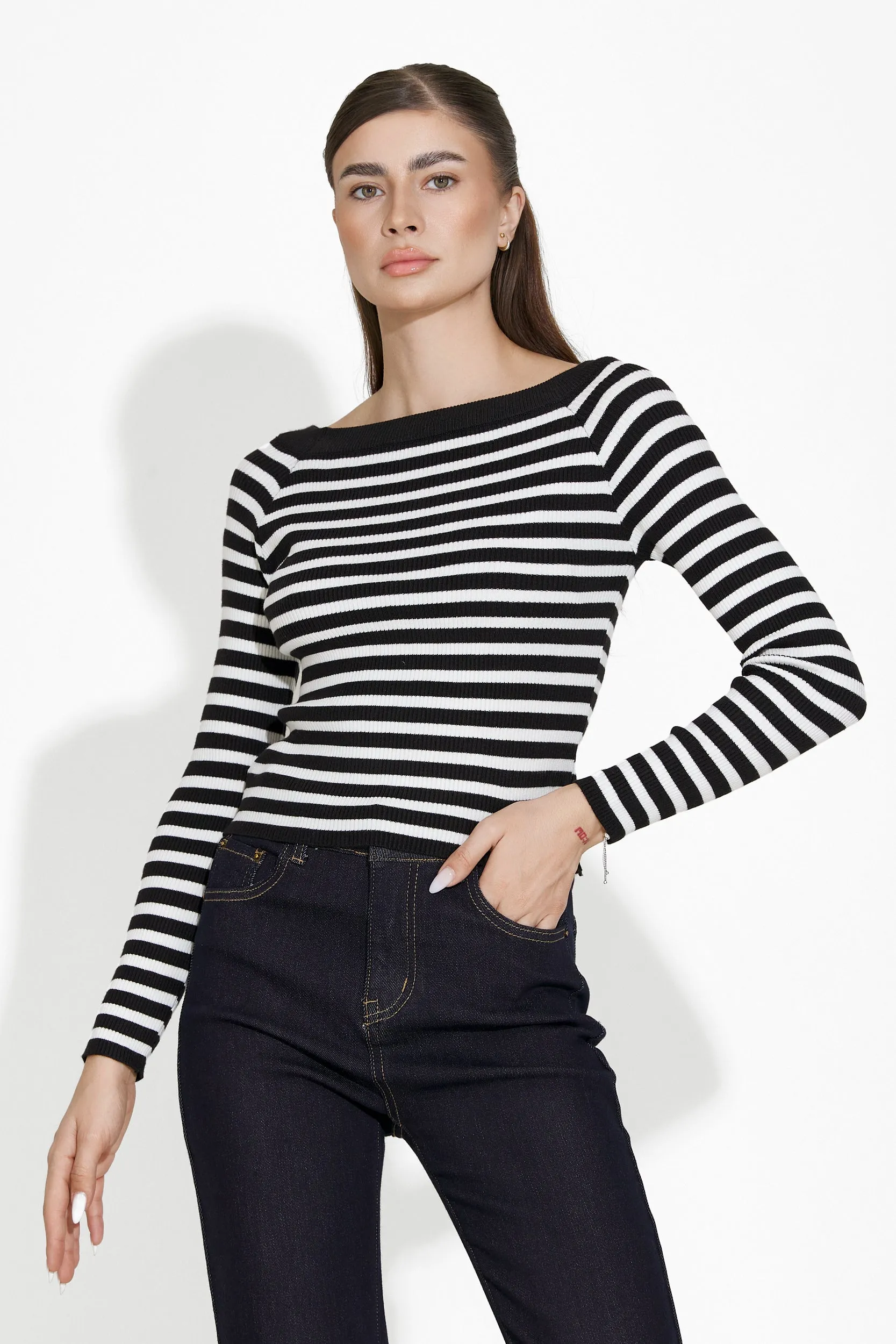 Bluza dama casual neagra Medaria Bogas sold by bogas