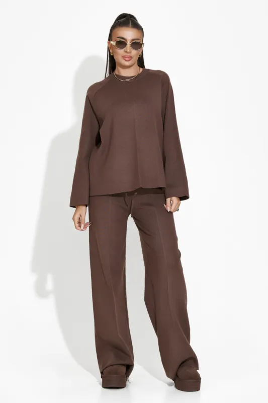 Compleu cu pantaloni maro Elisia Bogas sold by bogas