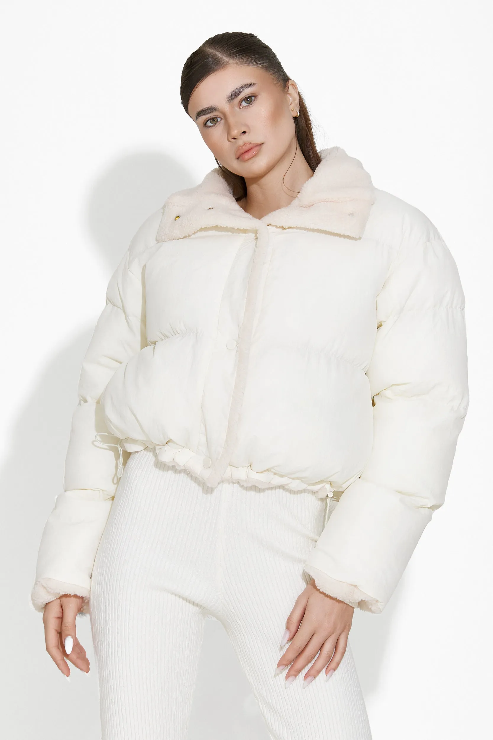 Geaca dama casual bej Naela Bogas sold by bogas