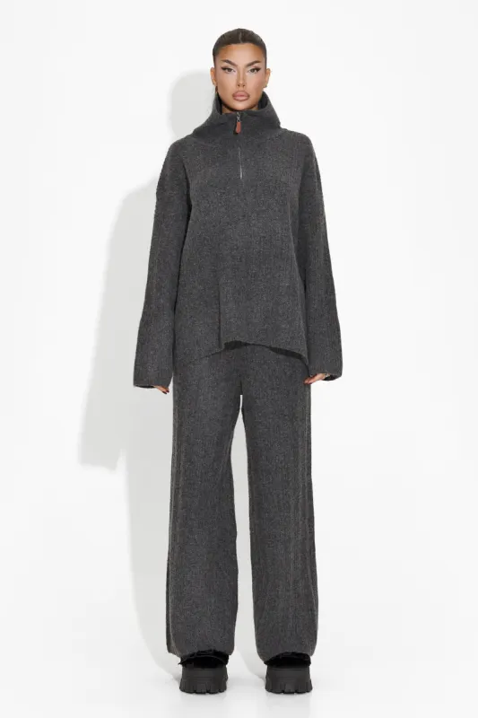 Compleu dama casual gri inchis Tamisha Bogas sold by bogas