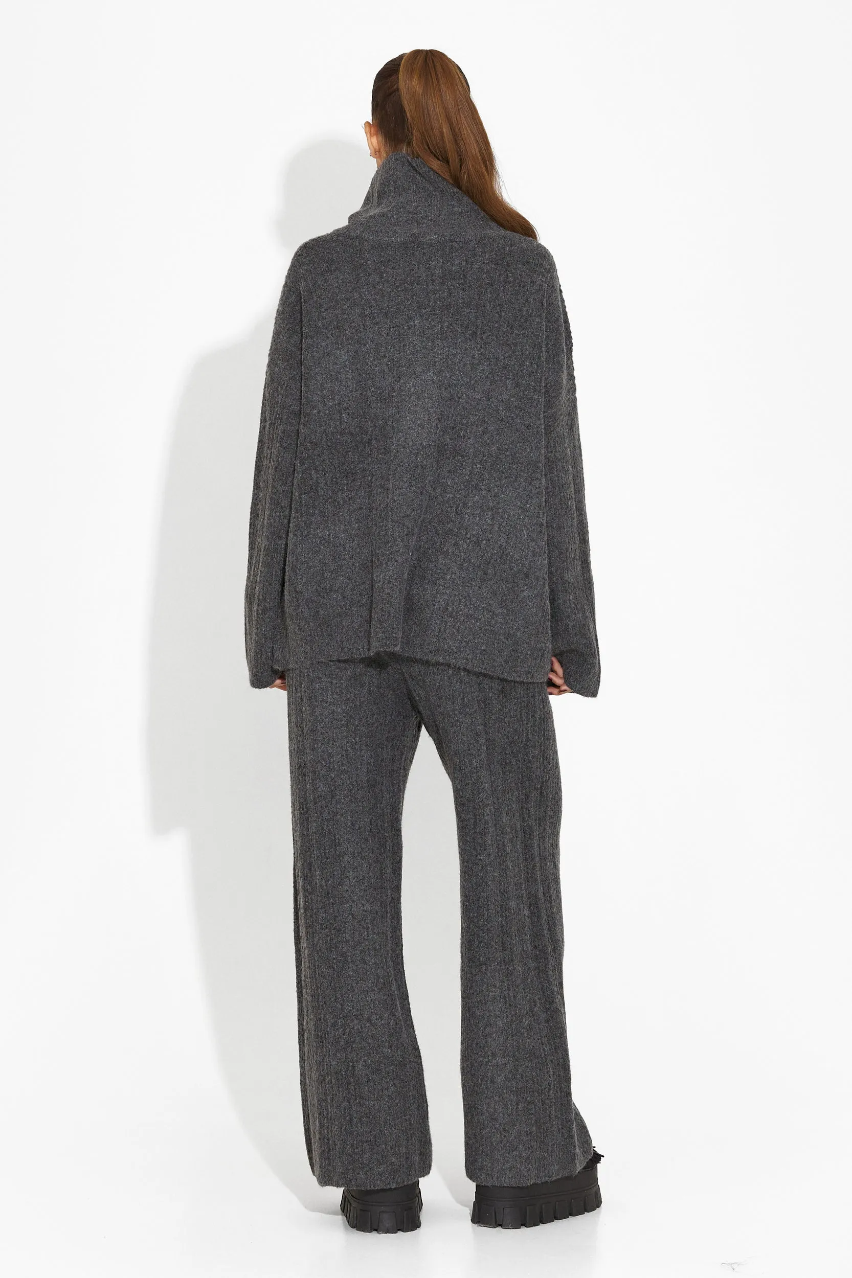 Compleu dama casual gri inchis Tamisha Bogas sold by bogas product image thumbnail 2