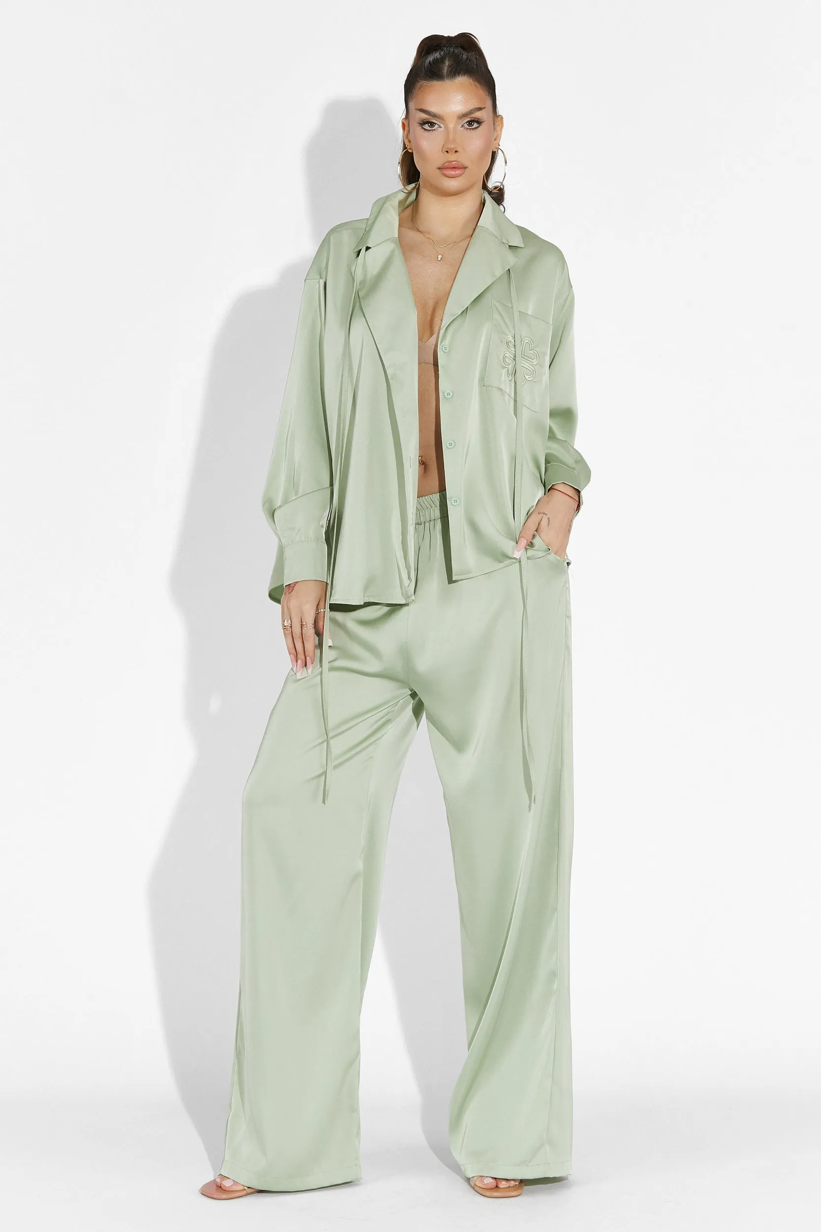 Compleu cu pantaloni verde lime Nikanor Bogas sold by bogas product image thumbnail 5