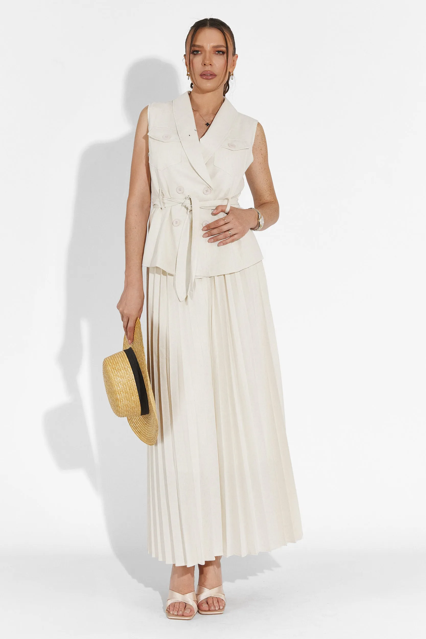 Compleu cu fusta bej Timothy Bogas sold by bogas product image thumbnail 3