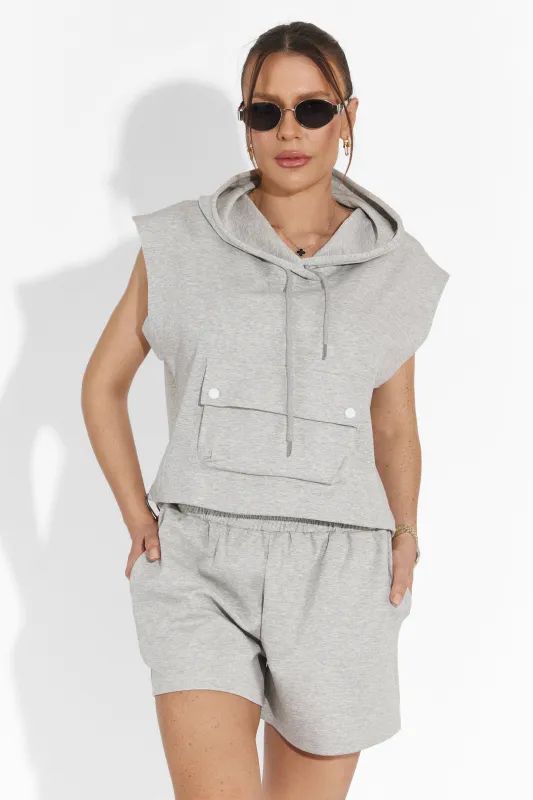 Compleu cu pantaloni scurti gri Easy Bogas sold by bogas