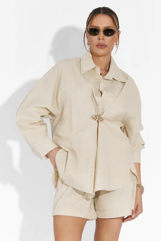 Compleu cu pantaloni scurti bej Wipy Bogas sold by bogas