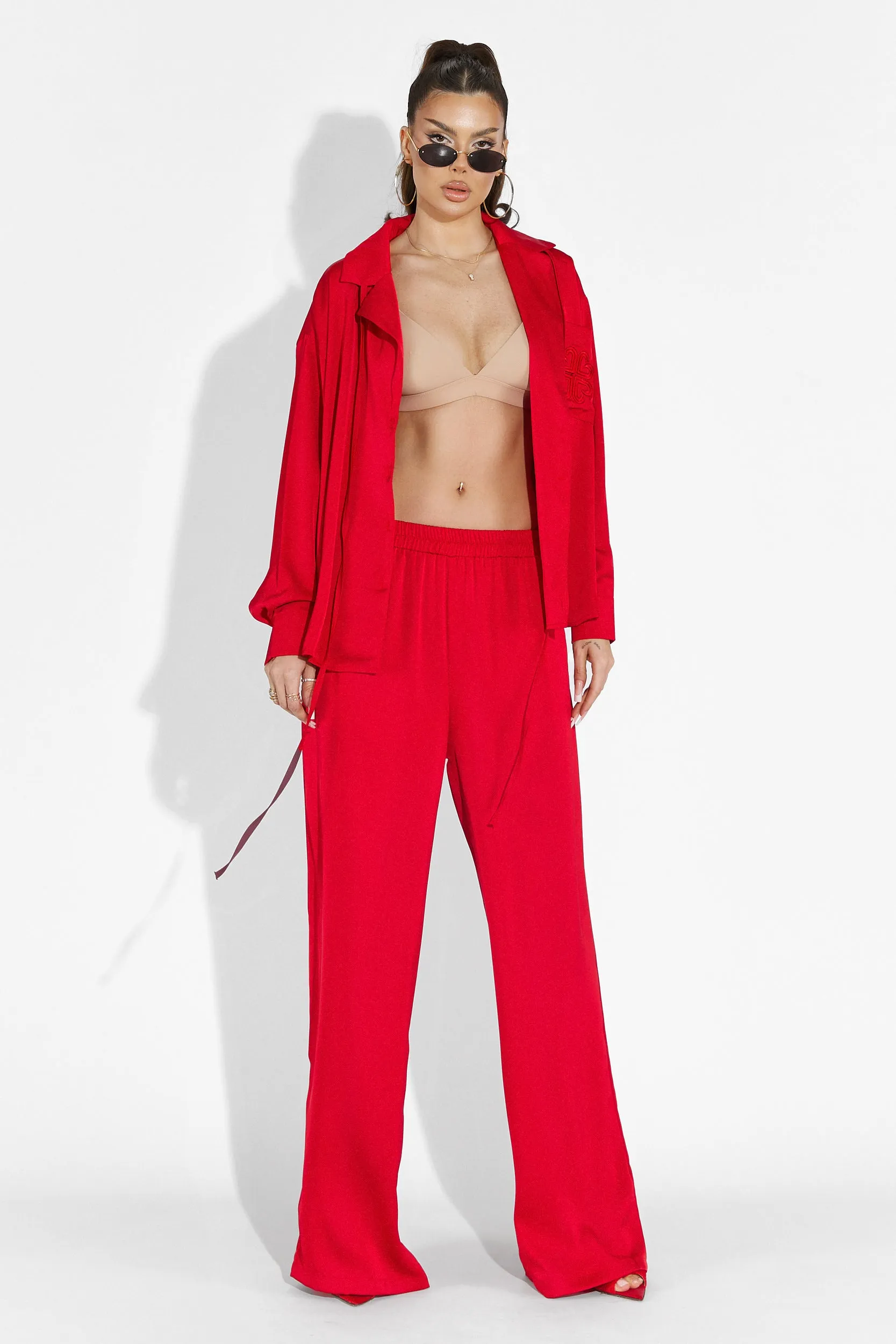 Compleu cu pantaloni rosu Nikanor Bogas sold by bogas product image thumbnail 4