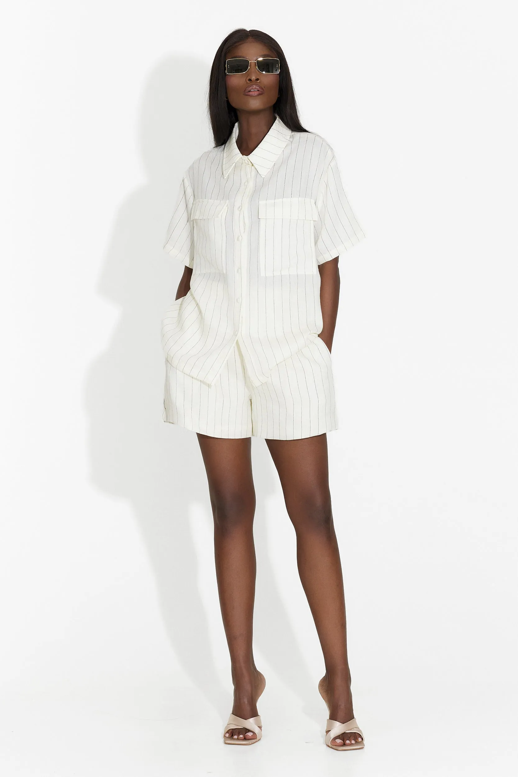 Compleu cu pantaloni alb Parisiene Bogas sold by bogas product image thumbnail 5