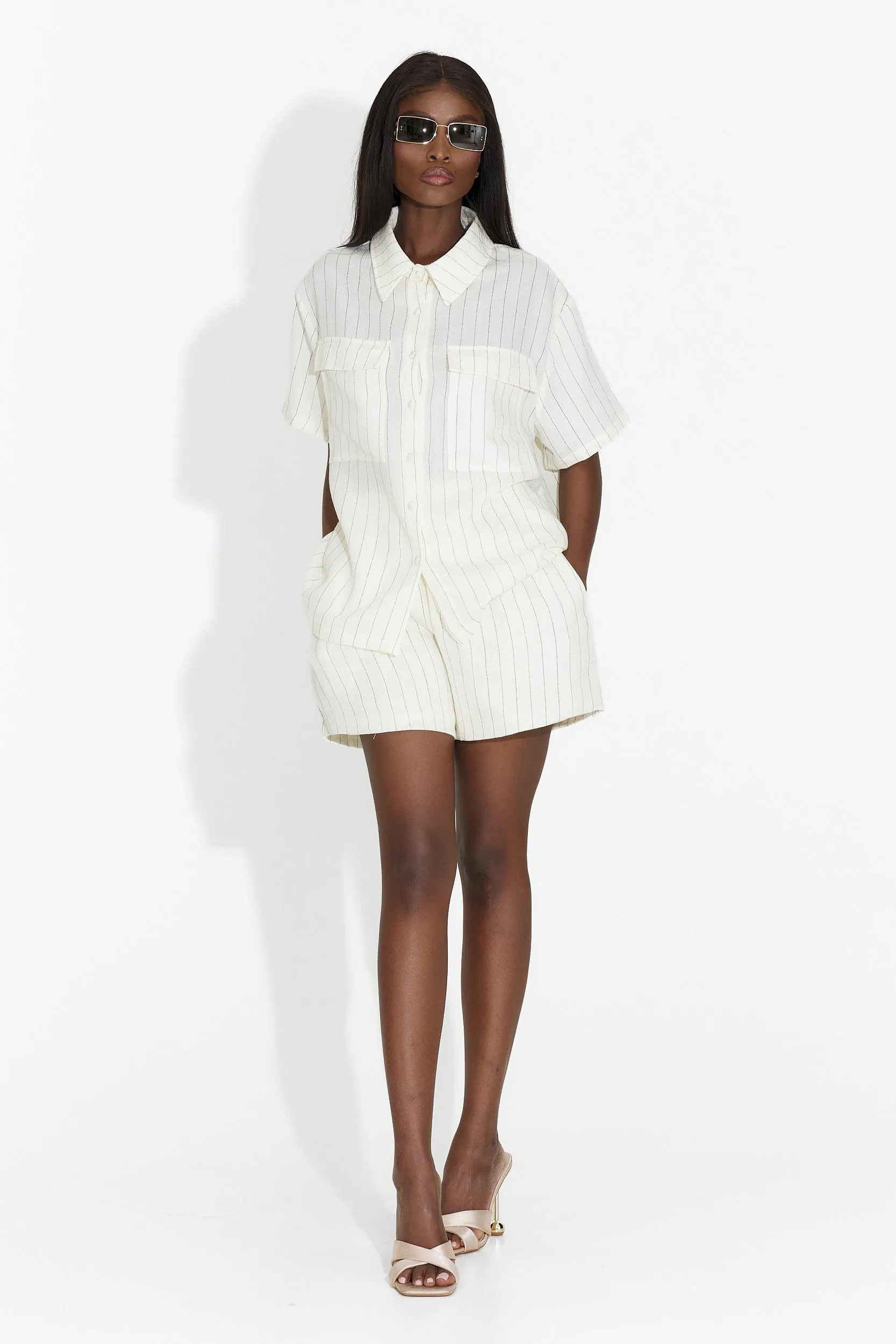 Compleu cu pantaloni alb Parisiene Bogas sold by bogas product image thumbnail 4