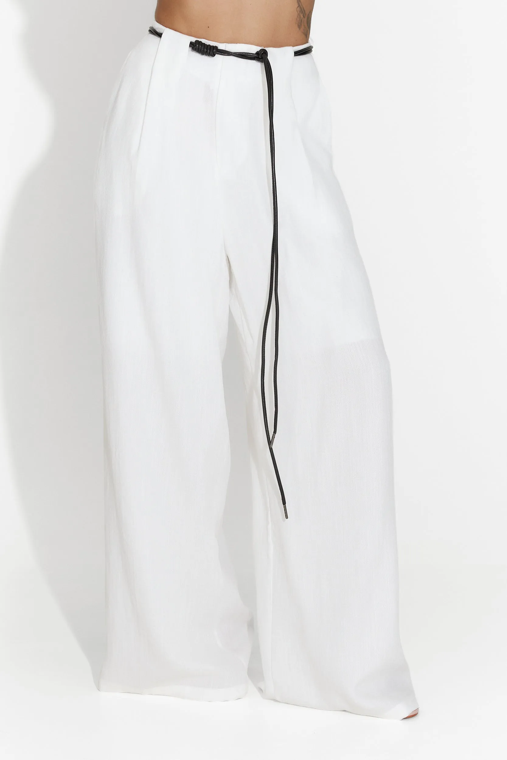 Pantaloni dama casual albi Mason Bogas sold by bogas product image thumbnail 3