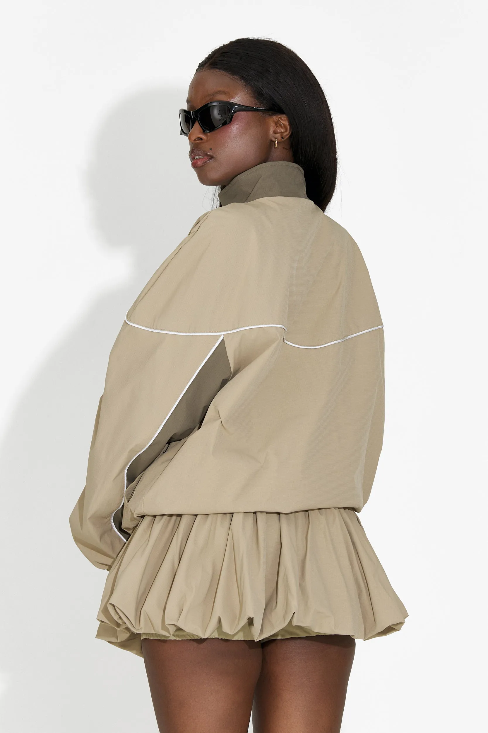 Compleu cu fusta pantaloni bej Selmira Bogas sold by bogas product image thumbnail 2