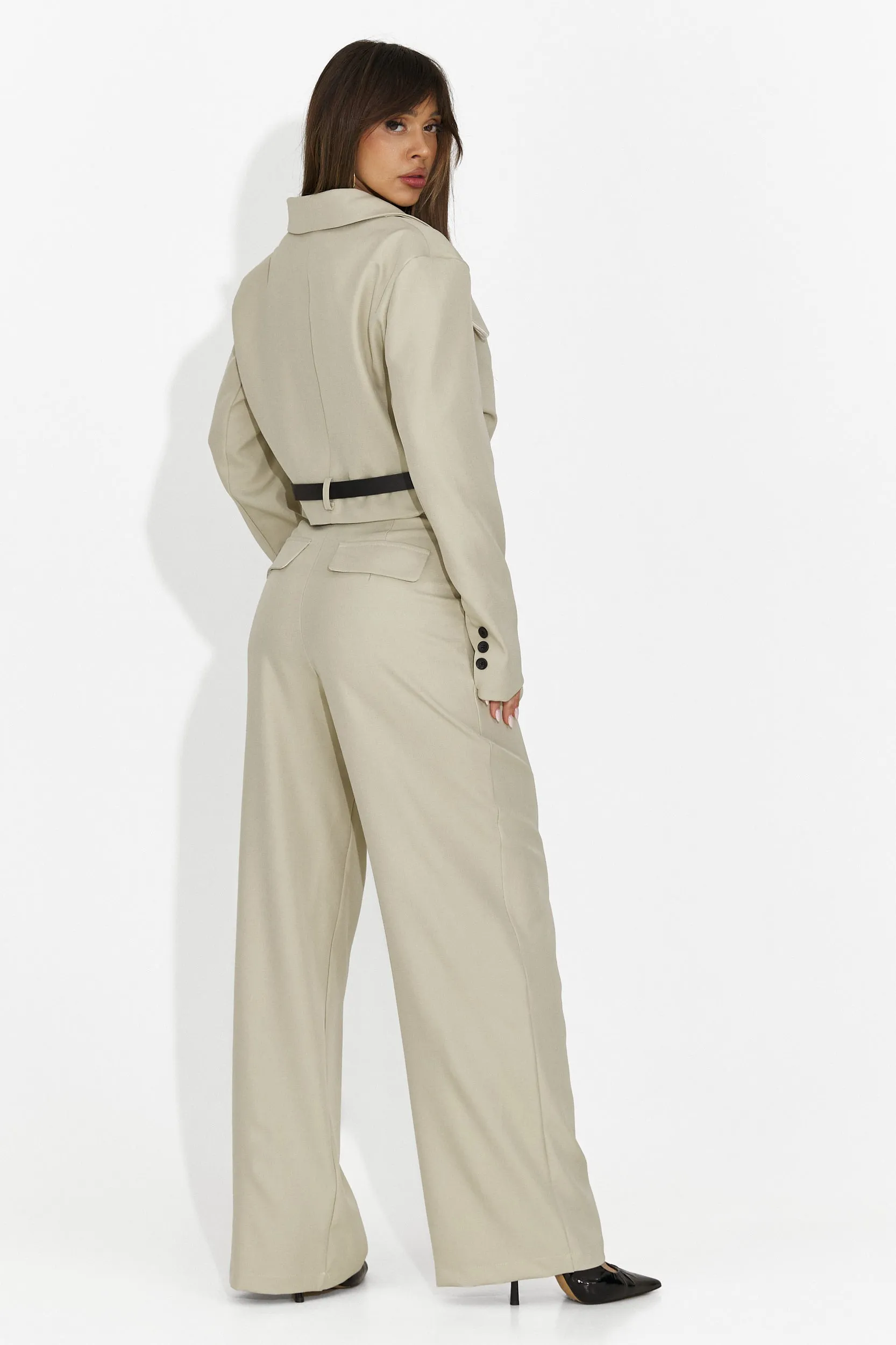 Costum dama elegant bej Esmara Bogas sold by bogas product image thumbnail 3