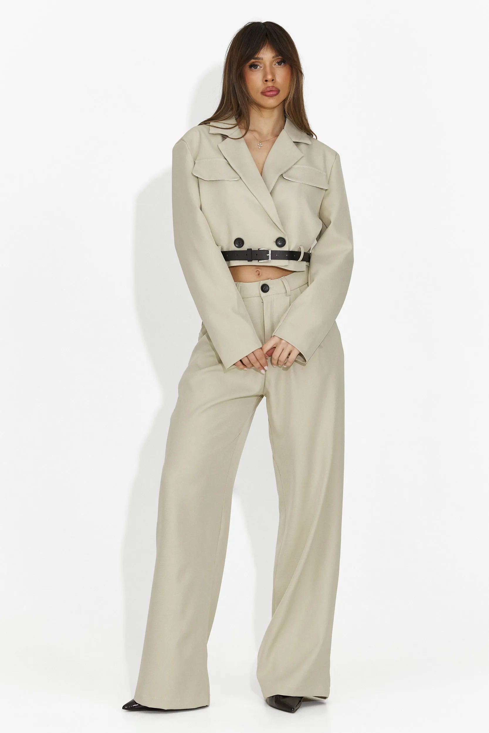 Costum dama elegant bej Esmara Bogas sold by bogas product image thumbnail 2