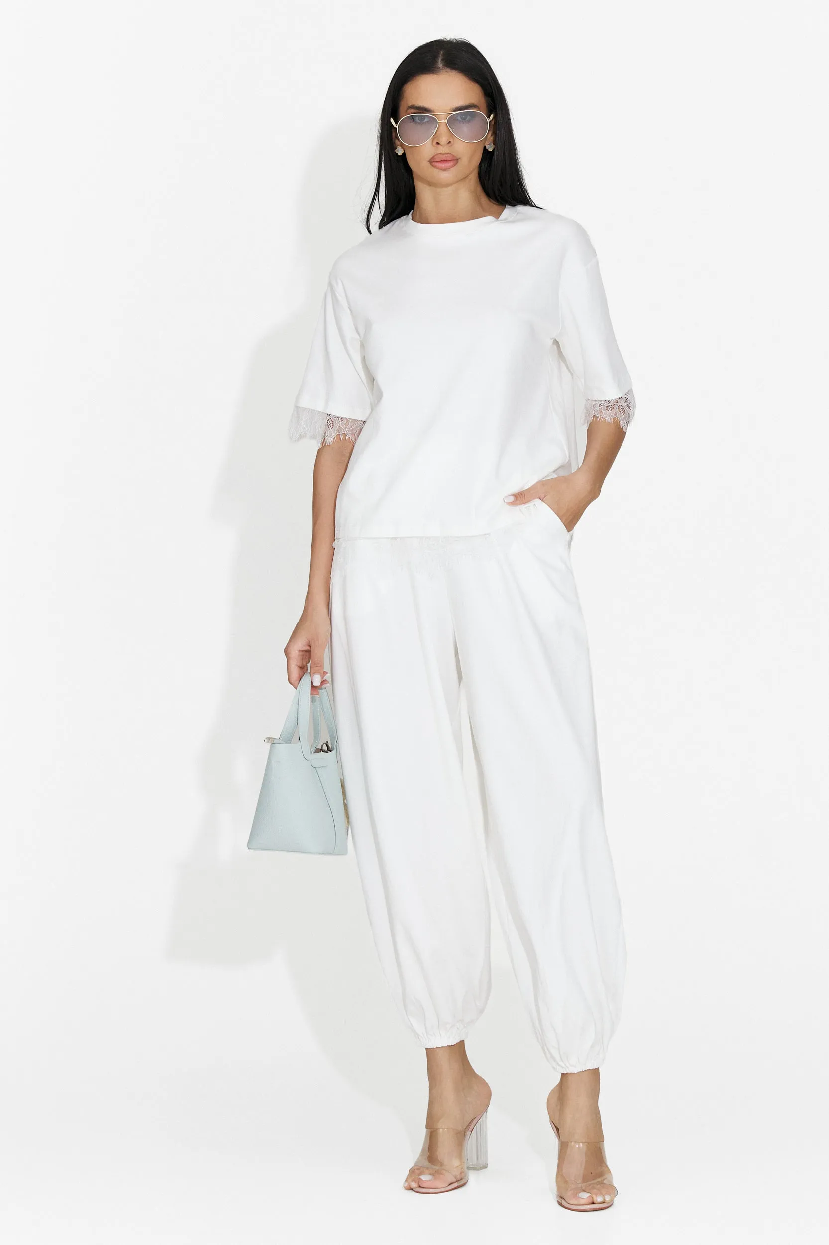 Compleu dama cu pantaloni alb Maila Bogas sold by bogas product image thumbnail 3