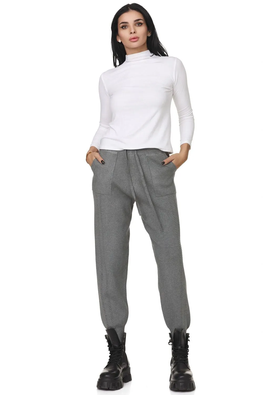 Pantaloni dama casual gri Clesia Bogas sold by bogas