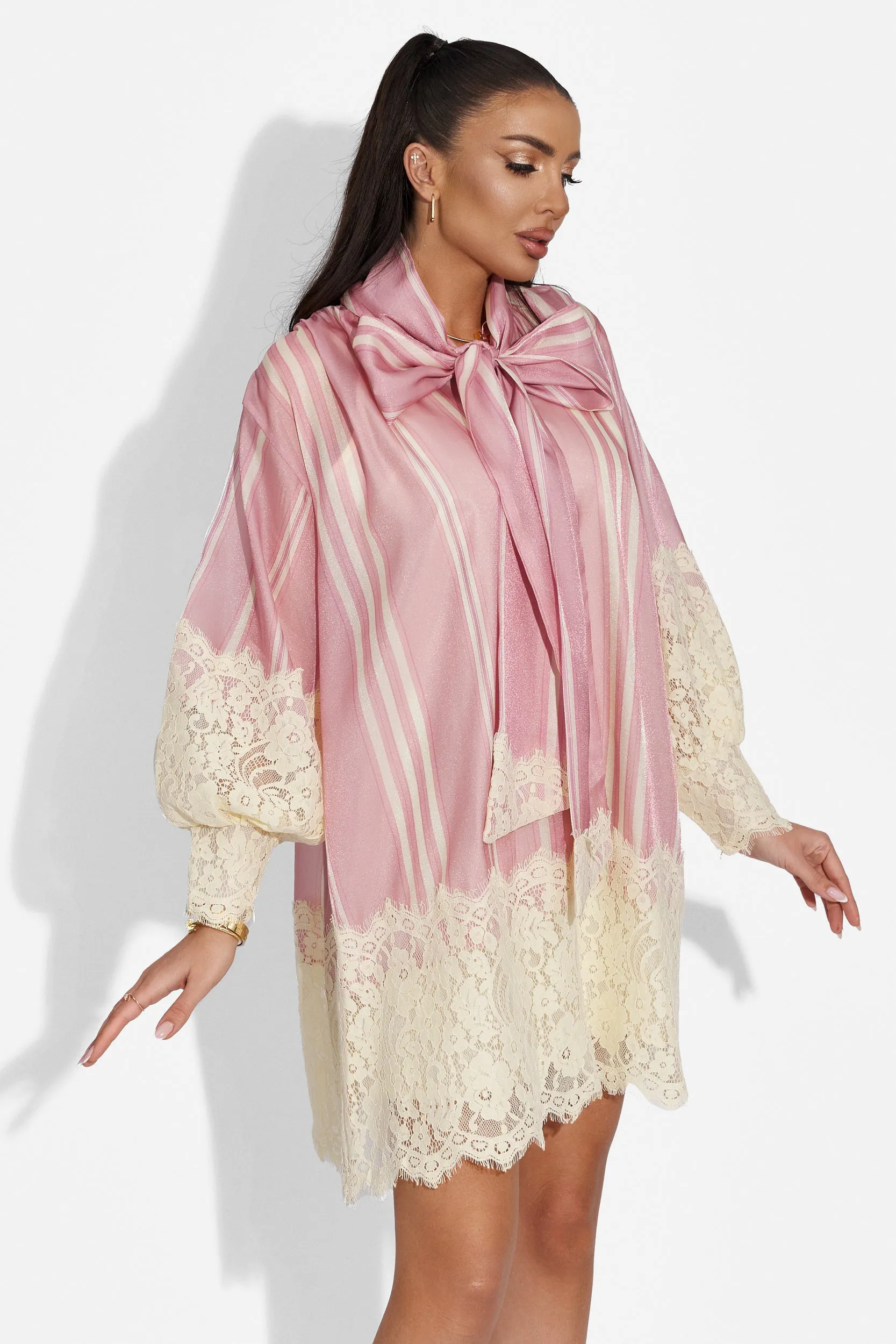 Rochie dama scurta eleganta roz Christela Bogas sold by bogas product image thumbnail 3