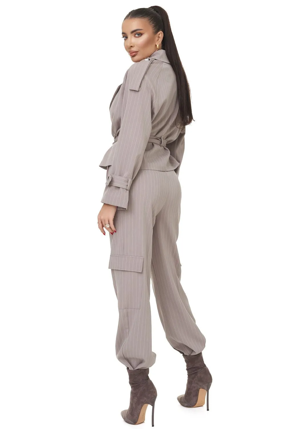 Compleu dama elegant gri Lisyn Bogas sold by bogas product image thumbnail 5