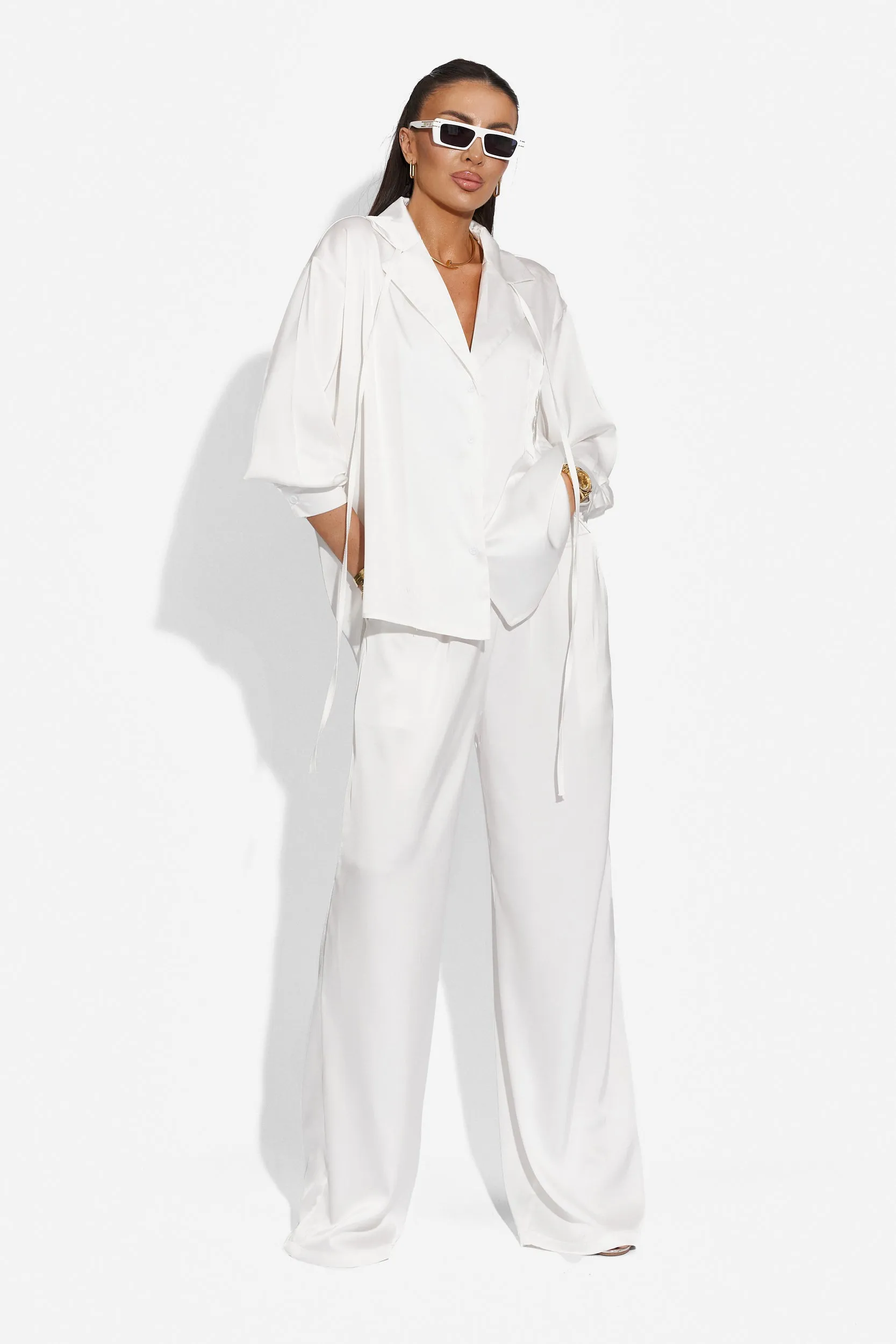 Compleu cu pantaloni elegant alb Plopys Bogas sold by bogas product image thumbnail 5