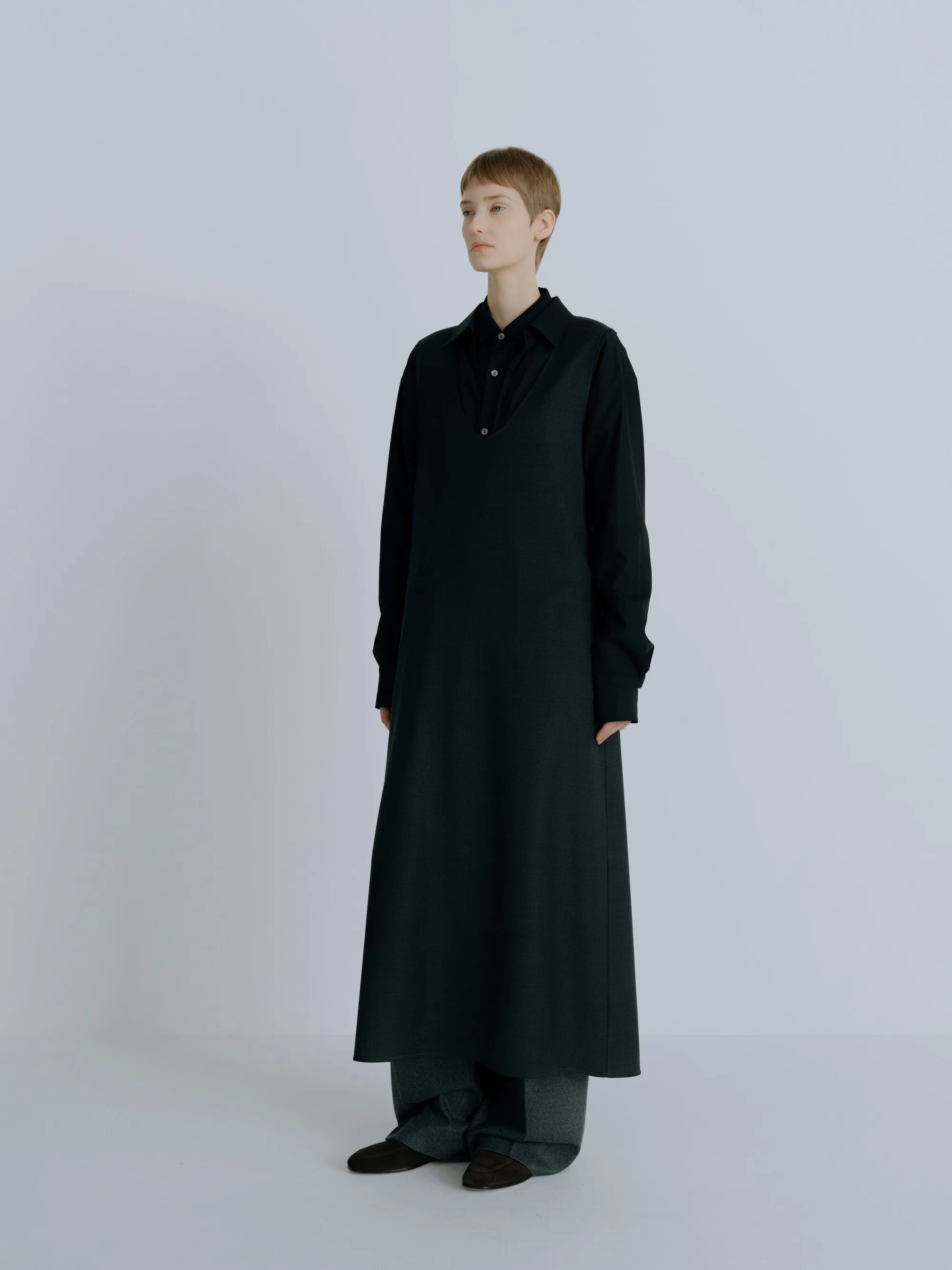 WOOL SILK SLEEVELESS ONEPIECE DRESS sold by ssstein product image thumbnail 5