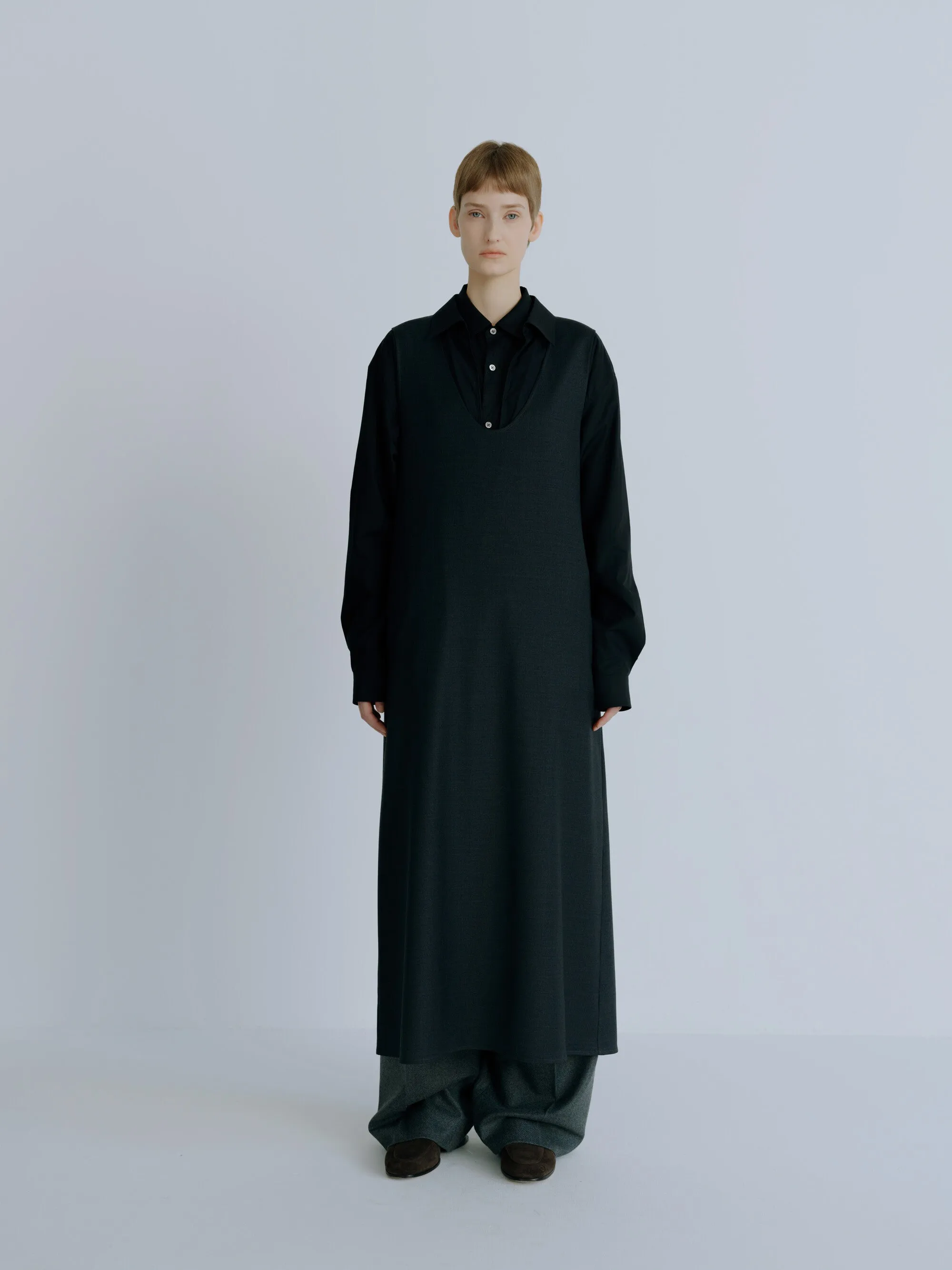 WOOL SILK SLEEVELESS ONEPIECE DRESS sold by ssstein product image thumbnail 4