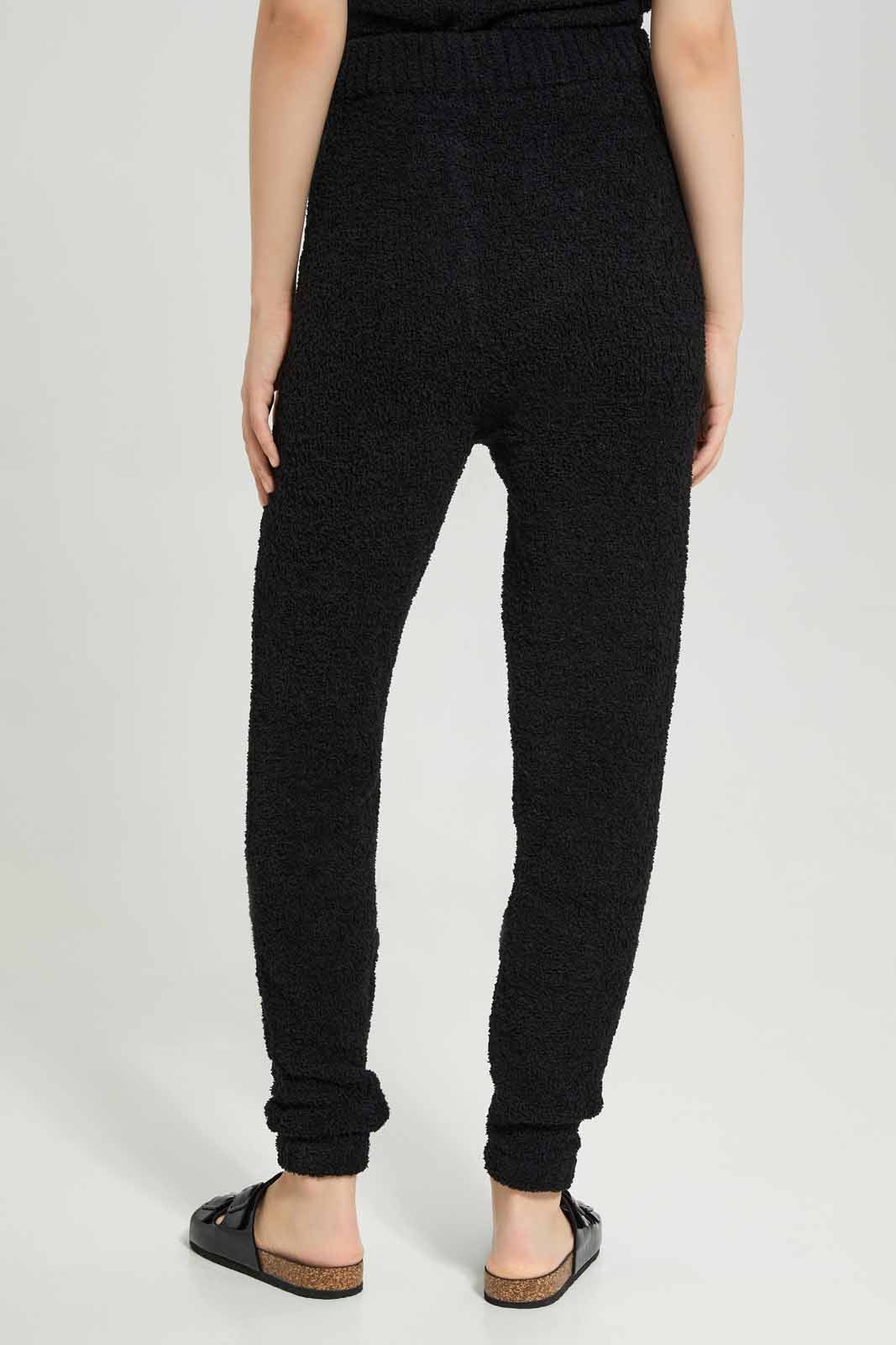 Women Black Lounge Pant sold by Redtag