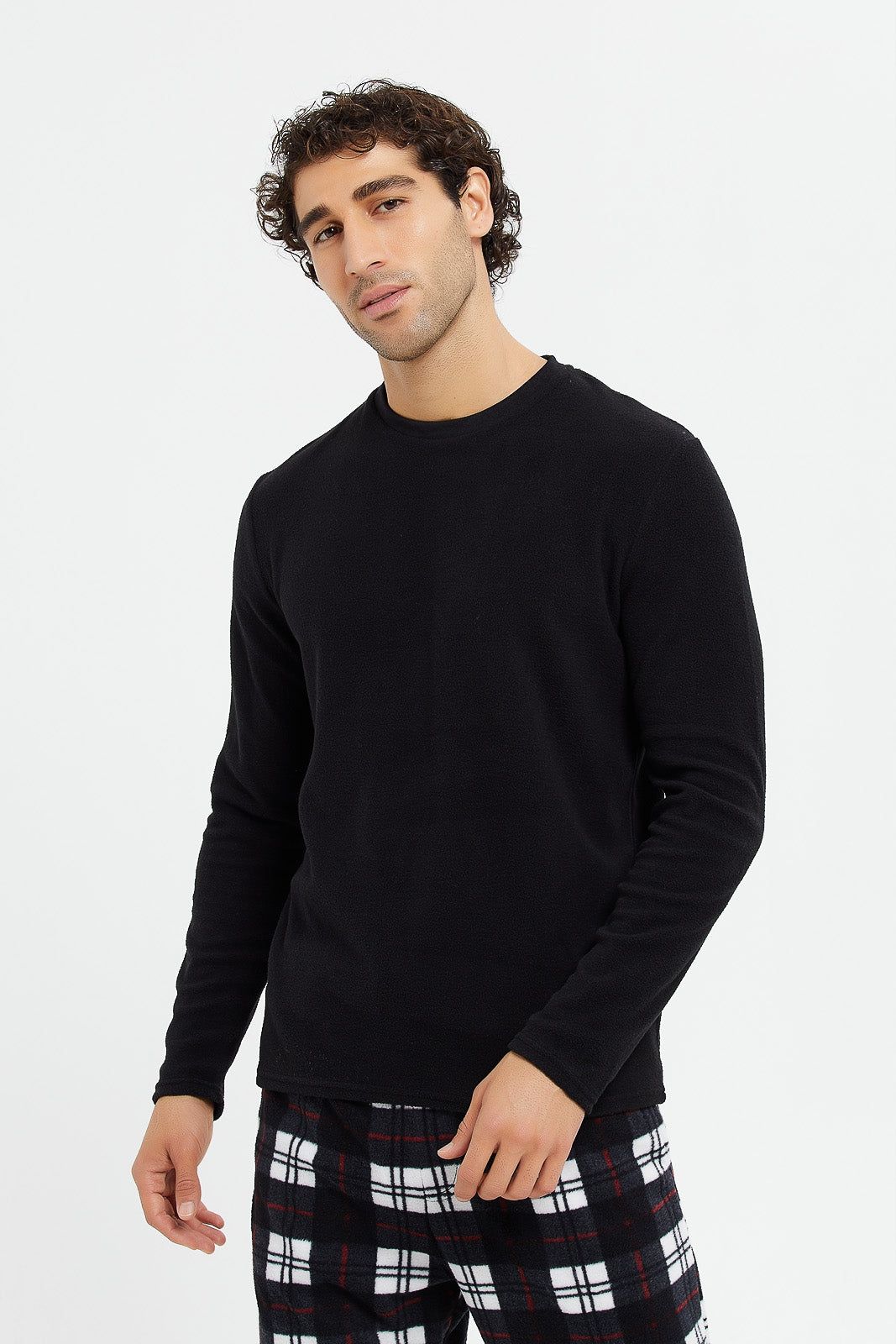 Men Black Check Fleece Lounge Set (2 Piece) sold by Redtag product image thumbnail 2
