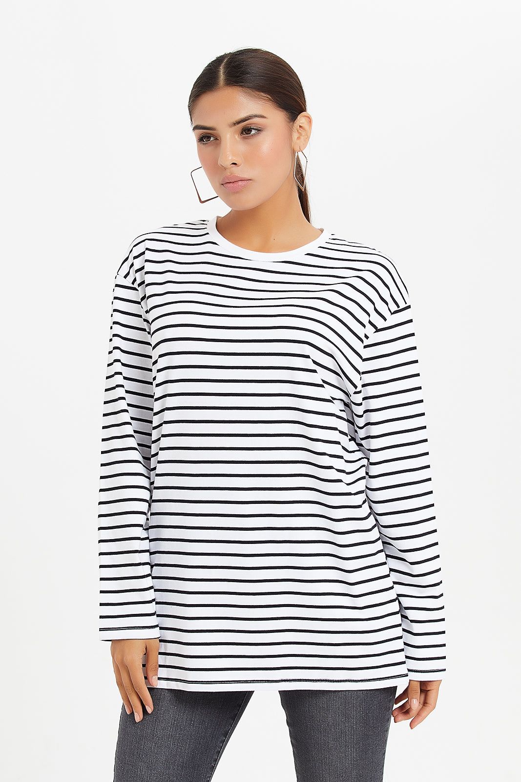 Women White Long Sleeves Oversized T-Shirt sold by Redtag