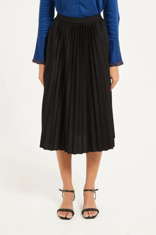 Women Black Pleated Skirt sold by Redtag