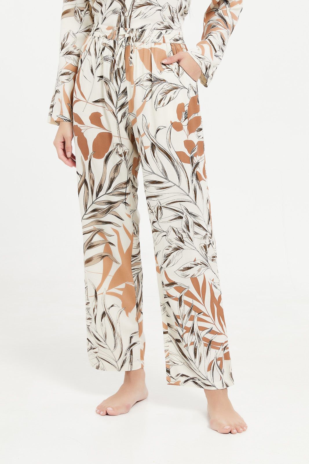 Women Ivory Floral Pajama Set (2 Piece) sold by Redtag product image thumbnail 3