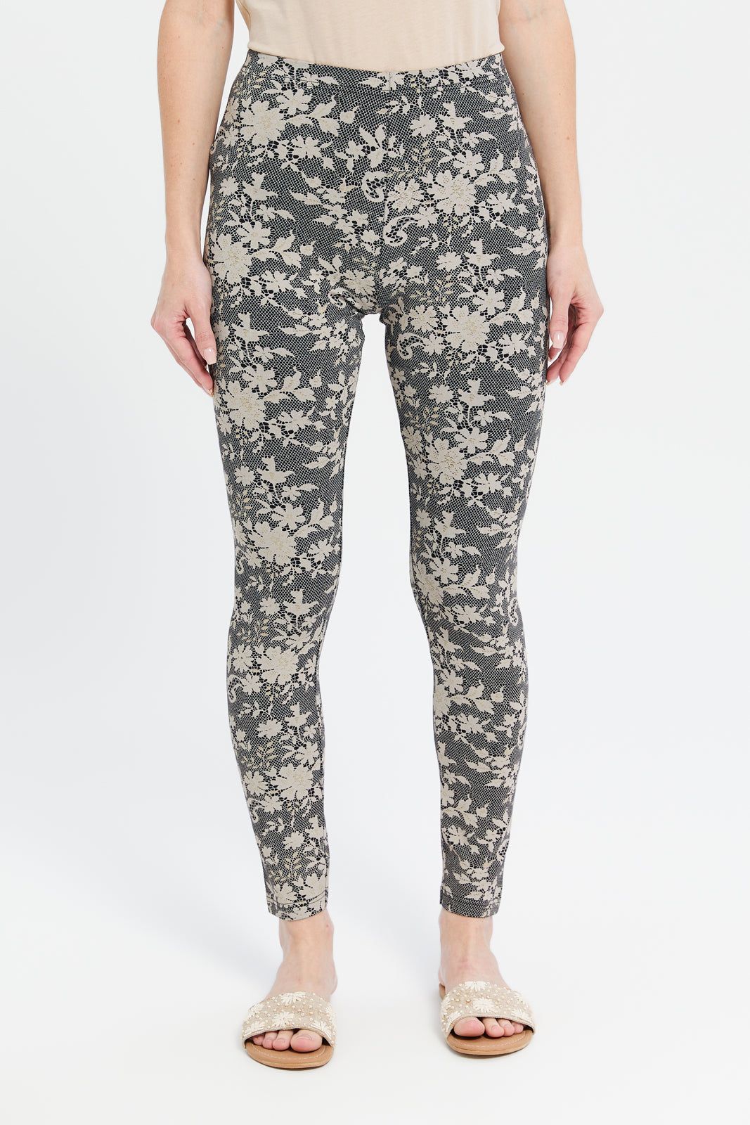 Women Black Printed Leggings sold by Redtag
