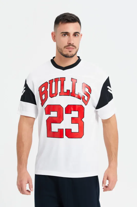 Men White Bulls NFL Active T-Shirt sold by Redtag