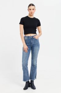 Woman Black Crop Top sold by Redtag