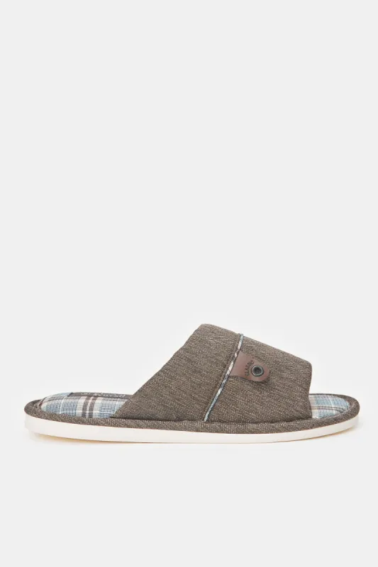 Men Brown Textured Slipper sold by Redtag