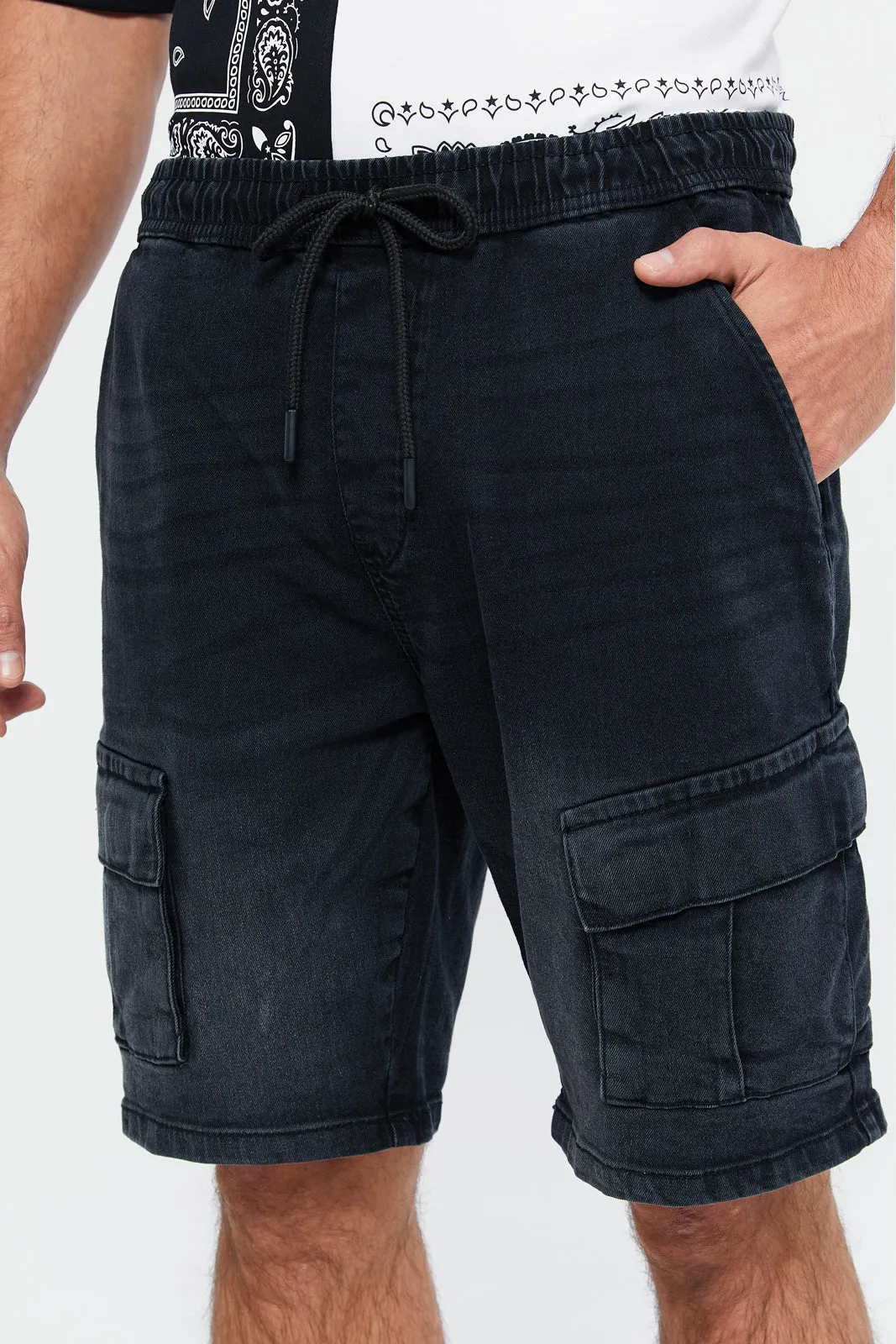 Men Black Cargo Pockets Pull On Shorts sold by Redtag product image thumbnail 4