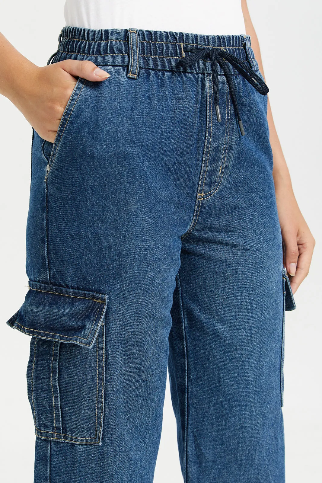 Women Navy Medium Wash Elasticated Waist Jeans-Straight Fit sold by Redtag product image thumbnail 4