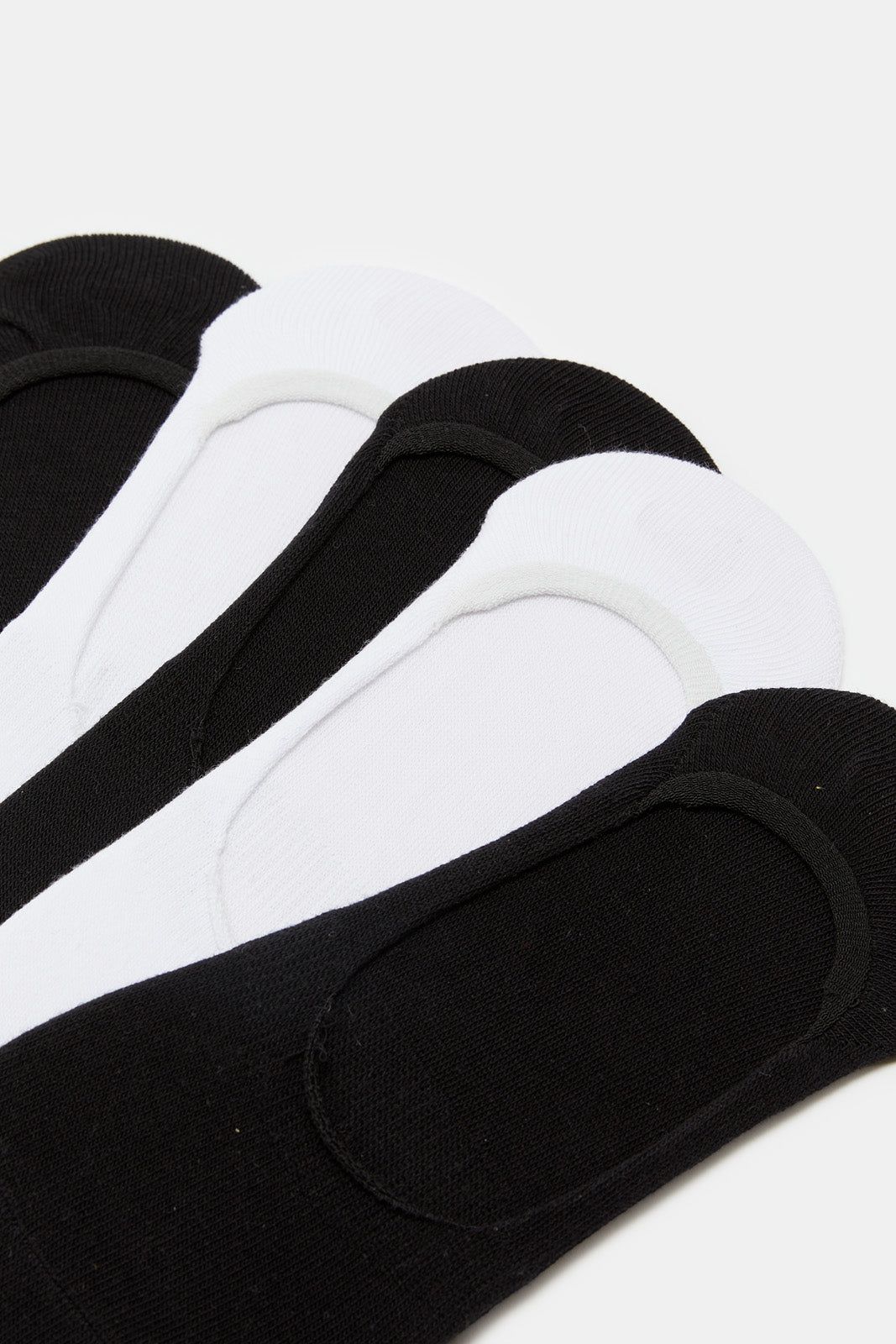 Women Black And White Basics Invisible Socks (Pack of 5) sold by Redtag product image thumbnail 2