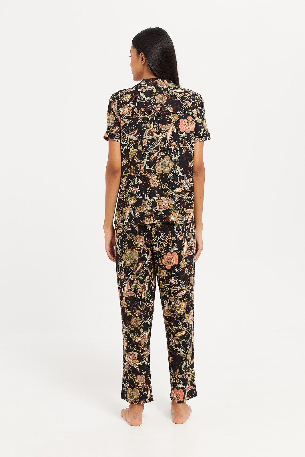 Women Black Flower Classic Print Pyjama Set (2 Piece) sold by Redtag product image thumbnail 4