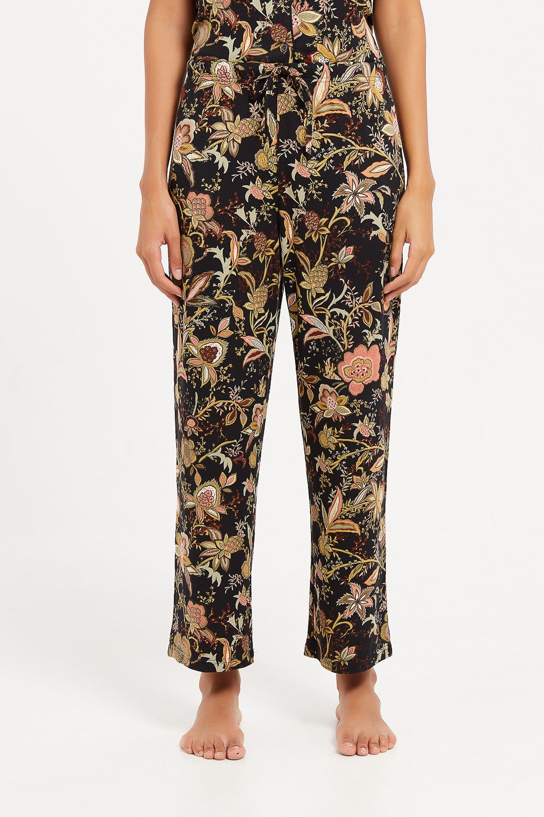Women Black Flower Classic Print Pyjama Set (2 Piece) sold by Redtag product image thumbnail 3