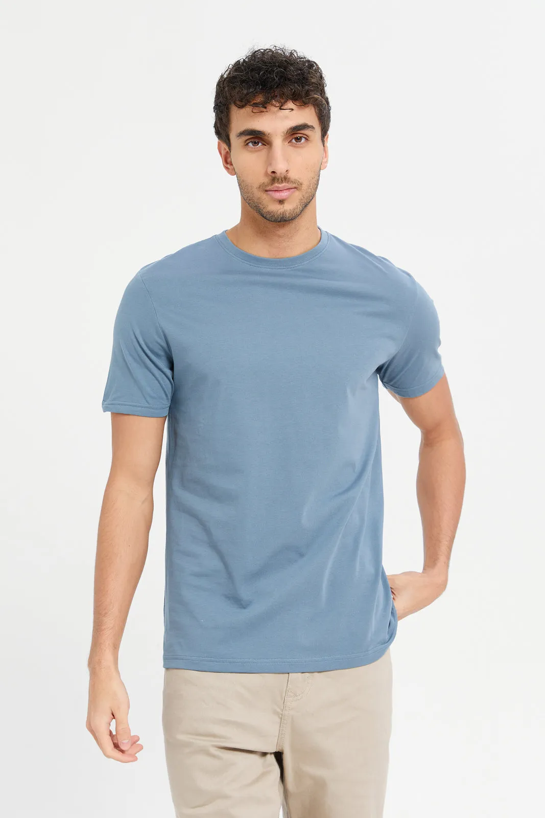 Men Blue Plain Round Neck T-Shirt sold by Redtag