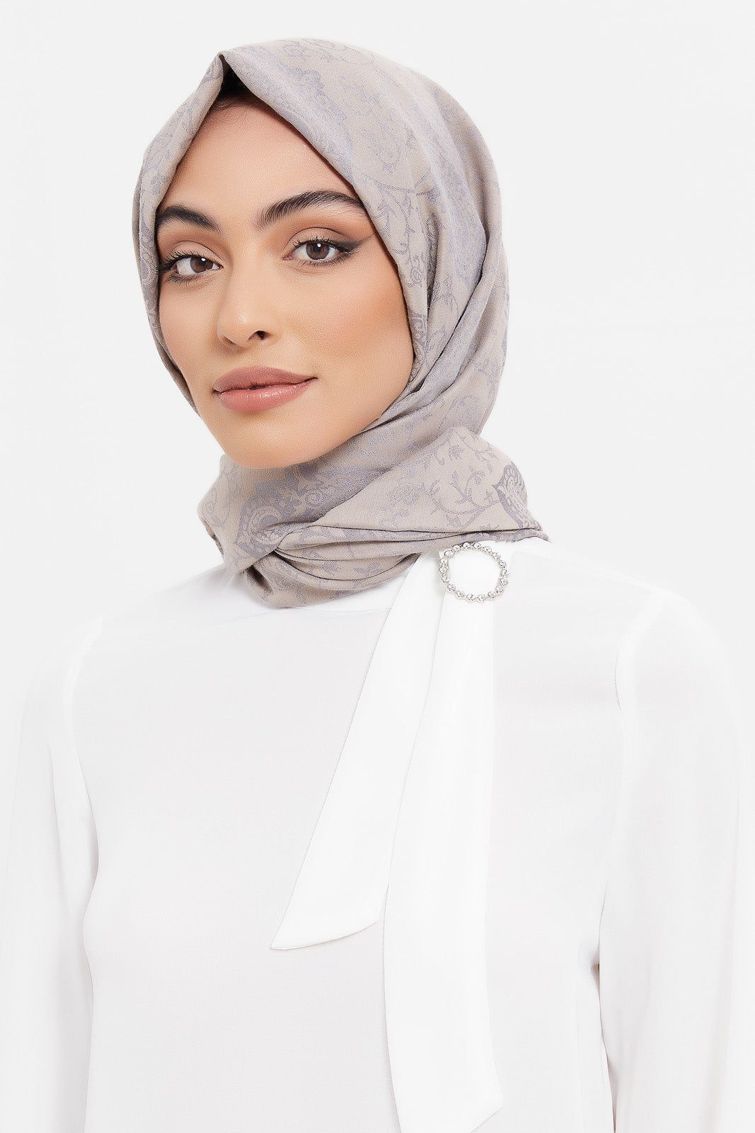 Women Ivory Neck Trim Detailed Blouse sold by Redtag product image thumbnail 4