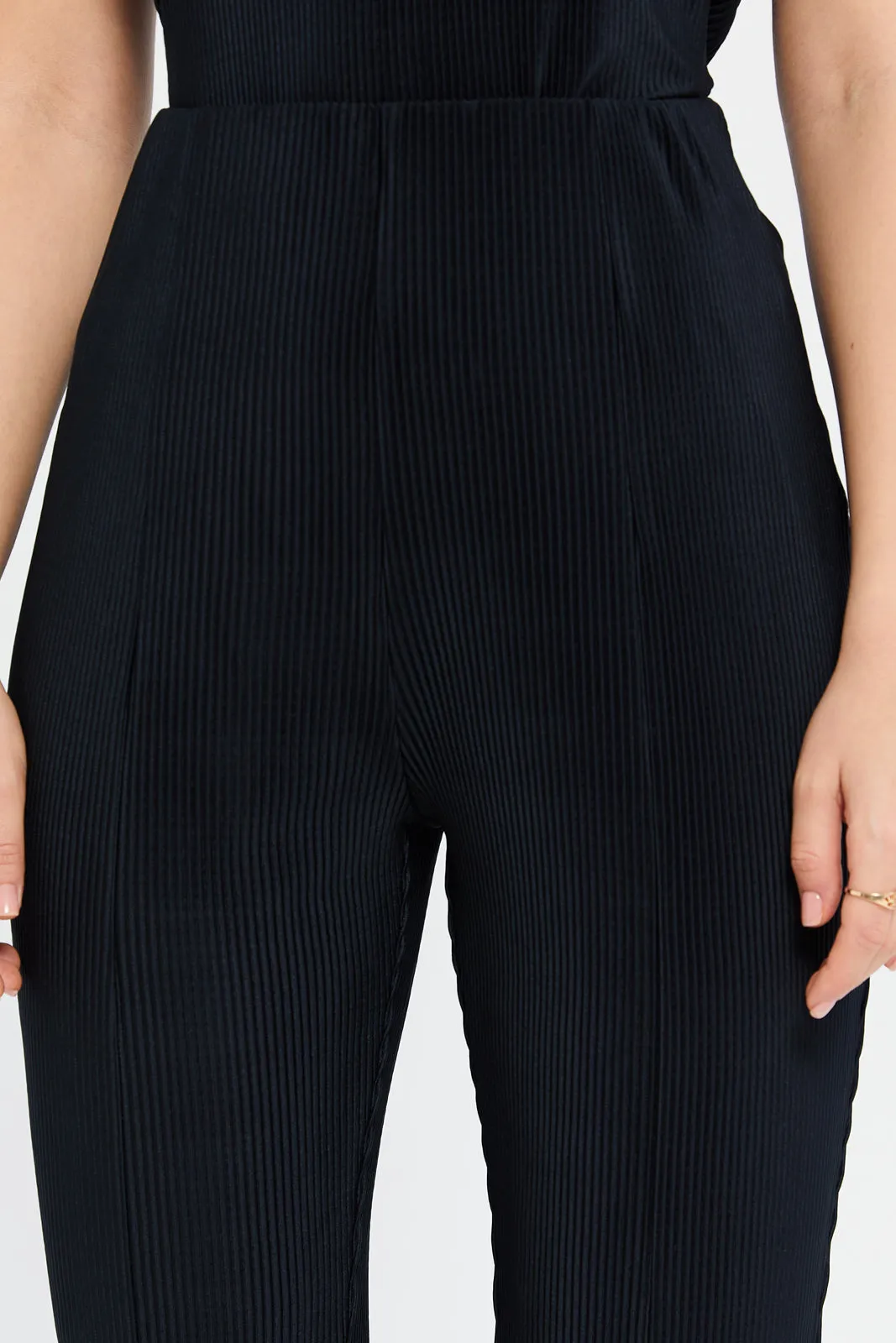 Women Black Plisse Wide Leg Trouser sold by Redtag product image thumbnail 4