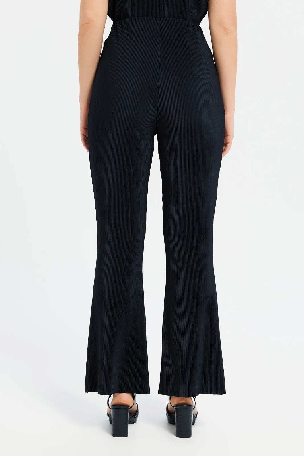 Women Black Plisse Wide Leg Trouser sold by Redtag product image thumbnail 3