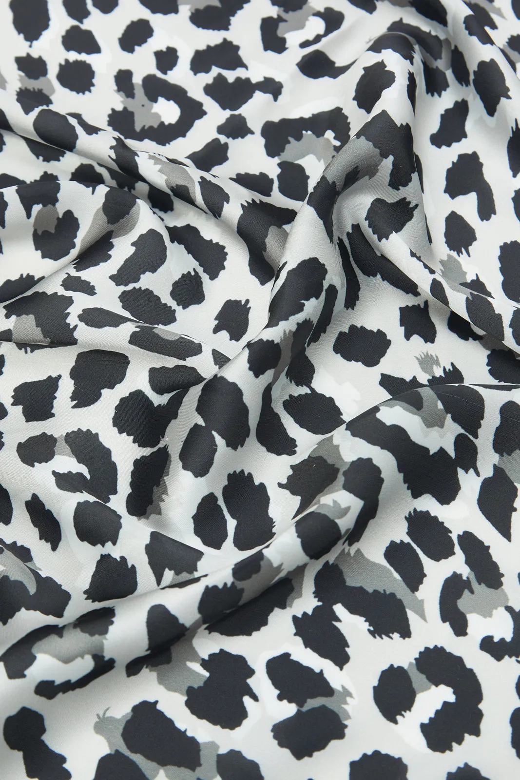 Women Black And Beige Animal Print Pleated Neckerchief sold by Redtag product image thumbnail 2